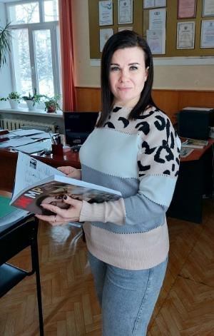 В журнале ЖМР вышла статья главного редактора газеты "Победа" Оксаны Нурисламовой