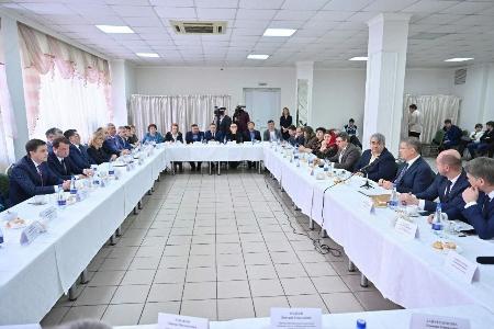 Глава Башкирии обсудил с главными редакторами СМИ пути развития медиаотрасли