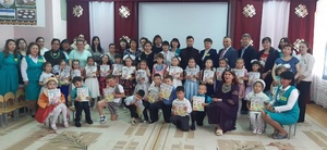  Күгәрсен районының Мораҡ башҡорт гимназияһында Бөтә донъя башҡорттары ҡоролтайы,  шағирә, журналист, "Аҡбуҙат" журналының баш мөхәррире Лариса Абдуллина менән осрашыу үтте