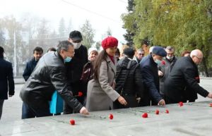 В Уфе почтили память Шагита Худайбердина